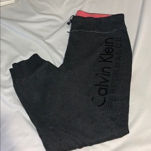 Women’s joggers